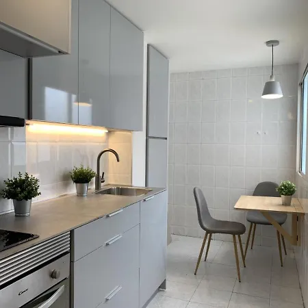 Apartamento Junto A Estacion Ave - 3 Dormitorios Granada Exterior foto